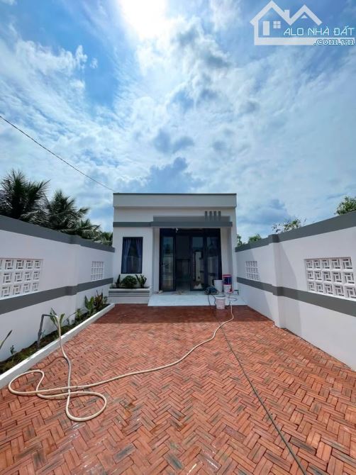 Bỏ nhà nhỏ mua nhà lớn, 200m2, SHR, Mỹ Hạnh Bắc mà chỉ có 1 tỷ 050. - 2