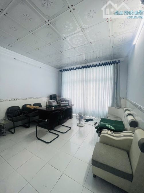 Nhà mới Lê Đình Cẩn, gần Khu Tên Lửa. 130m2, có thu nhập 12tr hàng tháng, hxh - 2