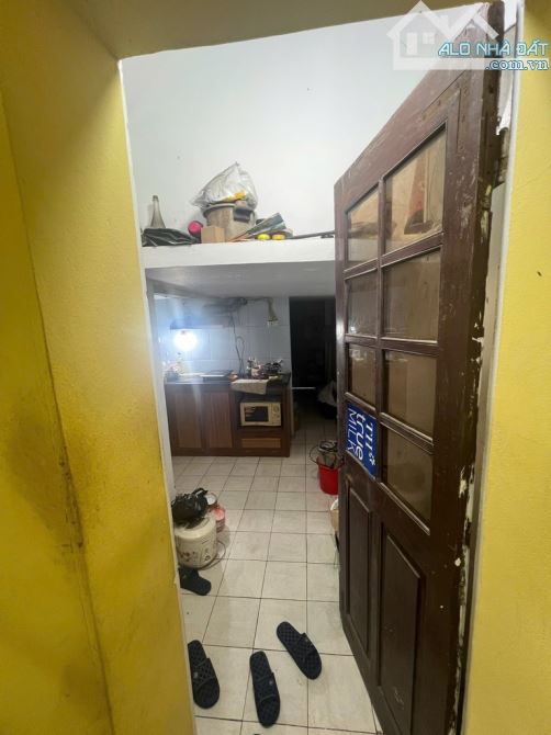 Bán nhà phố giải phóng 50m2 2 tầng còn mới – 2 mặt ngõ gần ô tô - giá 8.4 tỷ - 2