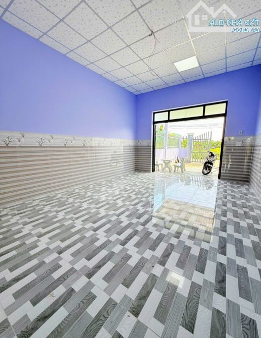 Chú Tư BÁN GẤP căn nhà dưỡng già ngay chợ Suối Sâu Trảng Bàng giá 635 Triệu - 2
