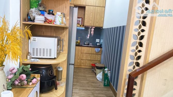 BÁN NHÀ BÌNH THẠNH - CÁCH MT BẠCH ĐẰNG 20M - 52M2 - 3 TẦNG - 4PN CHỈ 8.2 TỶ_250822 - 2