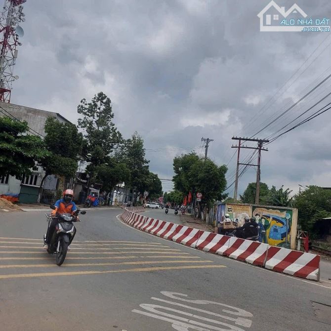 Bán lô đất cách Nguyễn An Ninh 30m dĩ an giá mềm - 2