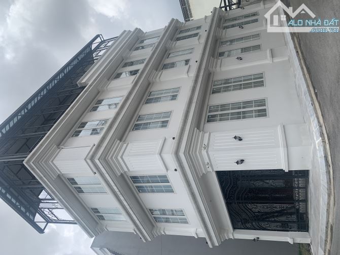 Bán căn nhà 3.5 Tầng Ngõ đường Lê Nin trung tâm thành phố  vinh - 2