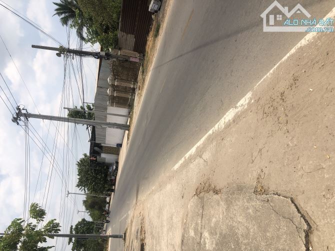 Đất mặt tiền đường nhựa Nguyễn Hữu Cảnh Hưng Định Thuận An Bình Dương giá 4 tỷ - 1
