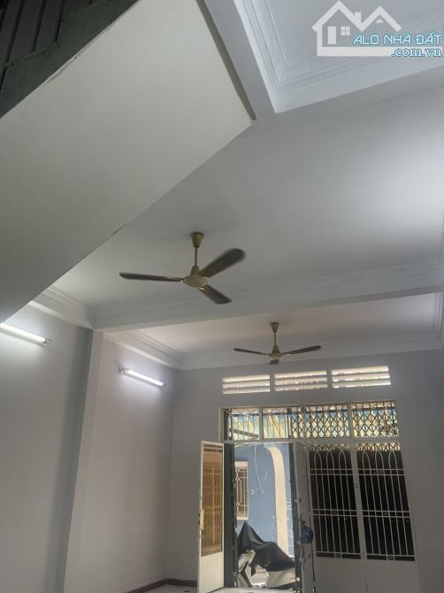 Chính chủ cho thuê nhà nguyên căn tại Bàn Cờ, Quận 3 – hẻm xe hơi - 2