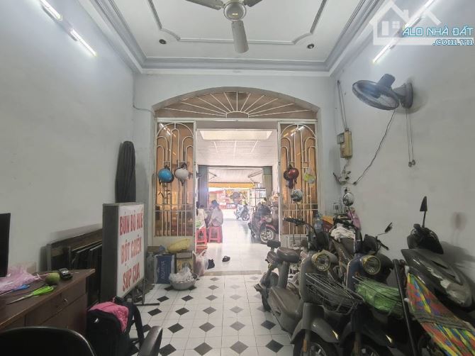DIỆN TÍCH KHỦNG 77M2_XE HƠI NGỦ TRONG NHÀ _GẦN AEON MALL _GÒ DẦU _TÂN PHÚ - 2