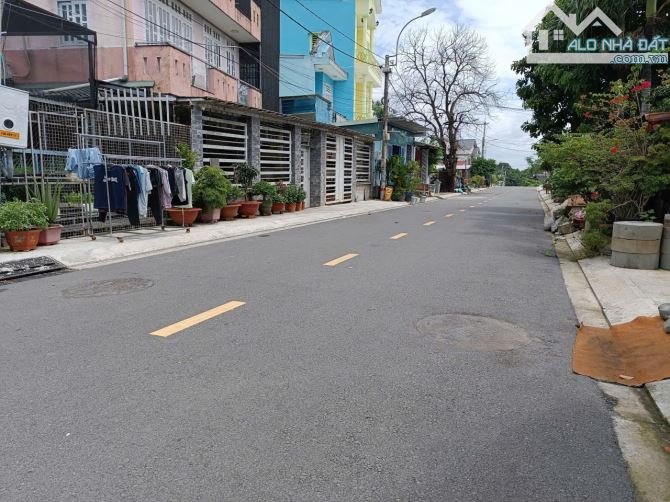 Lô đất đẹp MT Tân Hiệp 11 , HM DT68m2 .Giá rẻ chỉ  2.7 tỷ (TL) - 2