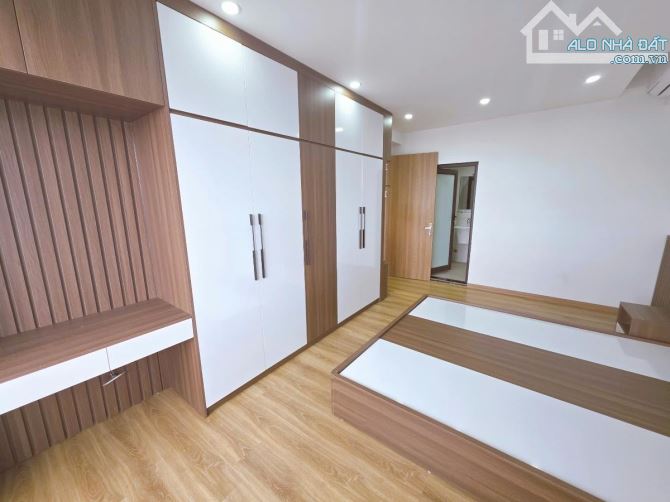 Căn hộ chung cư mặt đường Trần Phú, Hà Đông, 130m2,3PN full nội thất đẹp, giá 7 tỷ - 2