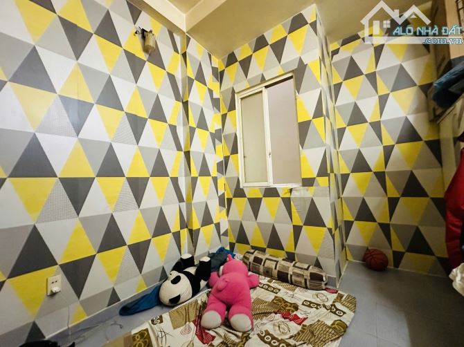 Nhà bán hẻm 4m Nguyễn Đình Chiểu, quận 3, gần CMT8, 4pn, chỉ 6 tỷ 8 - 2