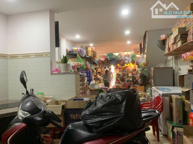 MẶT TIỀN KINH DOANH - 50M2 - 2 TẦNG - 8.8 TỶ - HIỆU SUẤT THU NHẬP TẠP HÓA 50 TRIỆU/THÁNG - - 2