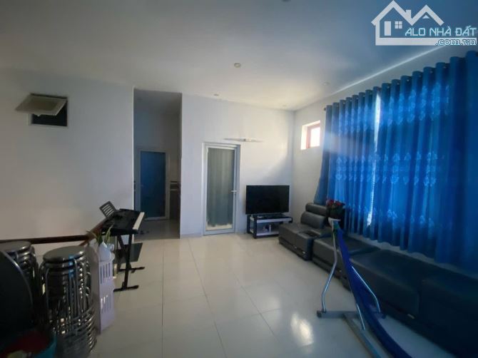 BÁN BIỆT THỰ VƯỜN ĐẲNG CẤP – KDC VĨNH LỘC A, BÌNH CHÁNH - 2
