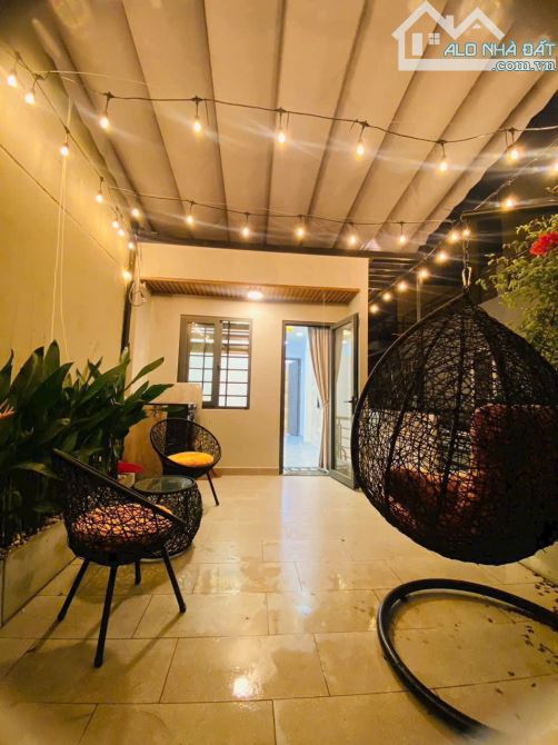 Nhà 2 Lầu hẻm 8m đường Phan Văn Trị quận Bình Thạnh, Full nội thất Bán Giá Rẻ - 2