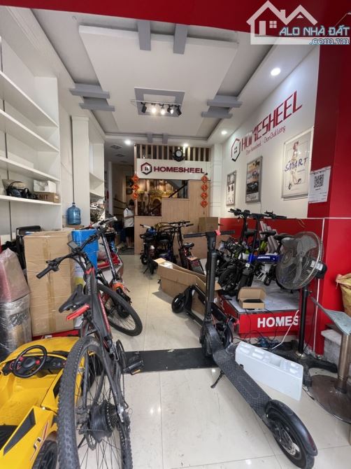 NHÀ ĐẸP BÌNH TÂN,4 TẦNG,KO LỘ GIỚI,GẦN TÊN LỬA,GIÁP TÂN PHÚ ĐƯỜNG 6M,552,chỉ 5.6 tỷ - 2