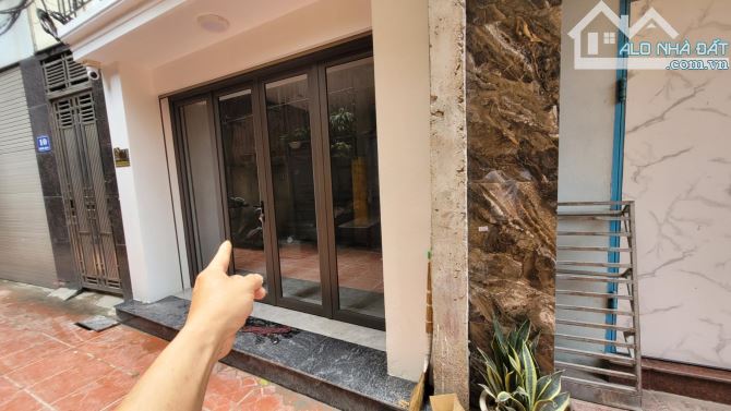 🌹20M RA PHỐ - NHÀ MỚI - FULL NỘI THẤT - Ở SƯỚNG Đàm Quang Trung 42 m2 giá 7.9Tỷ   🌈Vị tr - 2