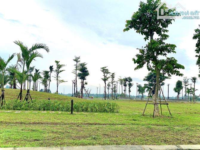 HÀNG CỰC ĐẸP KĐT PHÚ MỸ VỊ TRÍ ĐẦU CỔNG, SẠCH ĐẸP SỔ SẴN KHÁCH KHÔNG NÊN BỎ LỠ - 2