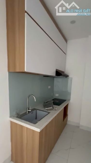 Cần bán căn hộ CCMN  Mễ Trì phường Mễ Trì Nam Từ Liêm giá 960 triệu - 2