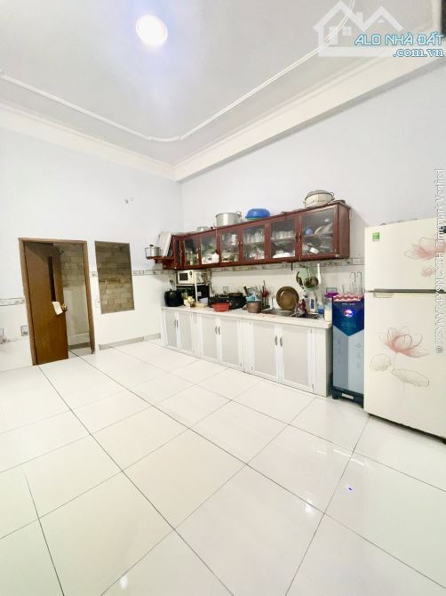 4❌15m, BÁN NHÀ 3 TẦNG, 4Pn, ĐƯỜNG 8M, 16/ LÊ TRỌNG TẤN, TÂN PHÚ, 8.1 TỶ BL - 2