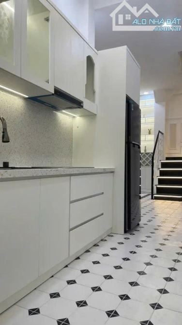 BÁN NHÀ ĐẸP XÔ VIÊT NGHỆ TĨNH- P25- BÌNH THẠNH_ NGAY QUẬN 1- 36m2 Nở HẬU- 3PN- 4.89 TỶ TL - 2