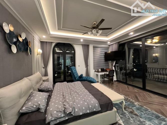 Bán nhà Ngô Gia Tự, Long Biên: 42m2, 4 tầng, 8.19 tỷ, 2 mặt tiền, ngõ ô tô thông - 2