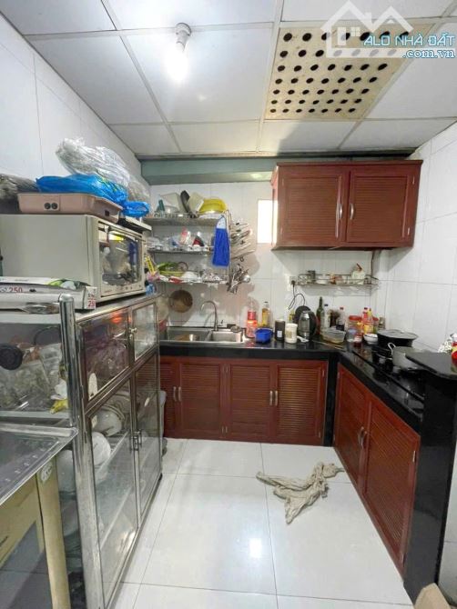 Nhà 80m2 vuông vức Tạ Quang Bửu Sát trung TTTM P4Q8. Giá 6,5 tỷ TL ít - 2