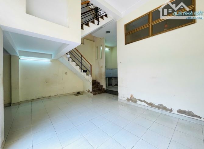 NGANG LỚN 6M (6 x 10.2), 3 Tầng BTCT 4PN, P1 Gò Vấp, 6.x ty - 2