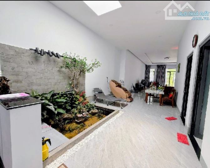 Mặt Tiền Sát Trịnh Quang Nghị Q8 Ngang 8,5m Hậu 13m DTCN 322m2 CHỦ GẤP BÁN Chỉ 8,99 Tỷ TL - 2