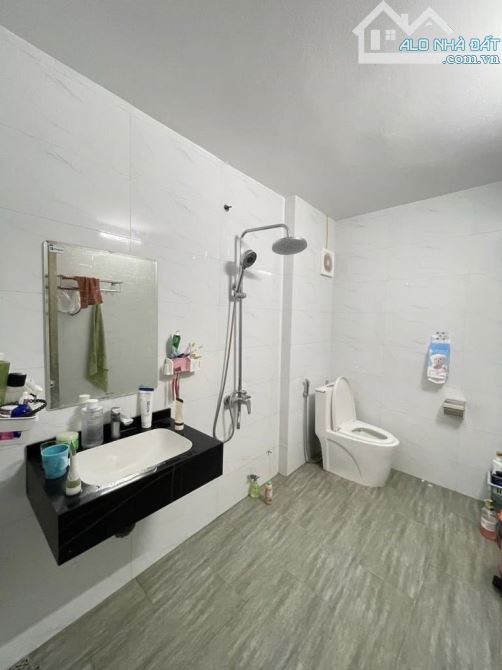 Cô Trúc bán nhà 4t,46m Văn Quán,Hà Đông, tiện ích tốt chỉ 8t hơn - 2