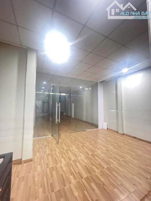 🔥 NHÀ 2 TẦNG MẶT TIỀN DƯỜNG HOÀNG DIỆU ĐOẠN GẦN CHỢ MỚI - 2