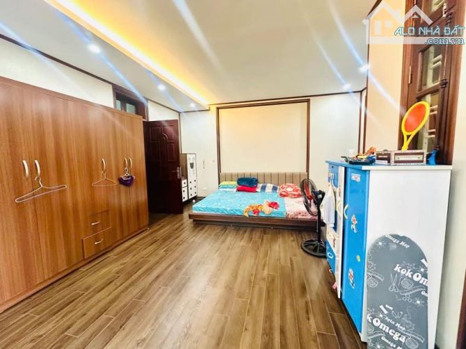 Bán nhà Hào Nam 48m2 vị trí đẹp ngõ ô tô nở hậu gần ô tô tránh 5.9 tỷ - 2
