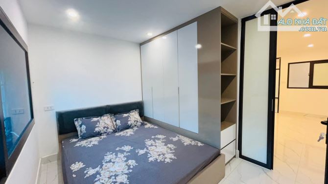 BÁN CĂN TẬP THỂ  ĐẸP HƠN CHUNG CƯ , SỬ DỤNG 160M  3 MẶT THOÁNG, 3 PN,  MẶT PHỐ THÁI THỊNH - 2