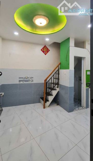 Bán nhà 2 tầng đẹp, ngay Tân Hòa Đông, gần Tên Lửa & Aeon Mall, chỉ hơn 1 tỷ - 2