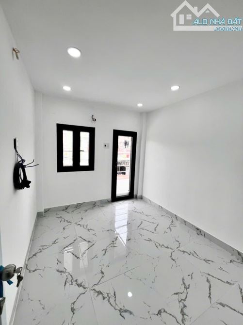 Bán nhà 2 tầng mới đẹp, 22m2 (3x8), Ngay Chiến Lược, sát Tên Lửa, chỉ hơn 1 tỷ - 2
