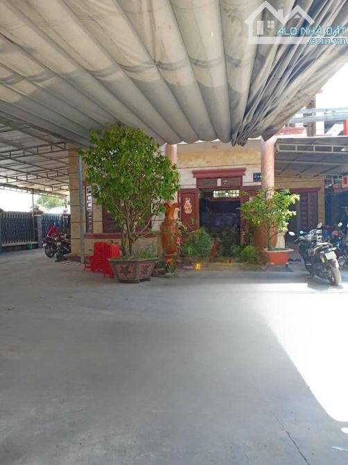 Bán Biệt thự 3 lầu mái Thái ngang khủng 53m 1.316m2 đường 16m kế CVPM Quang Trung 56 tỷ. - 2