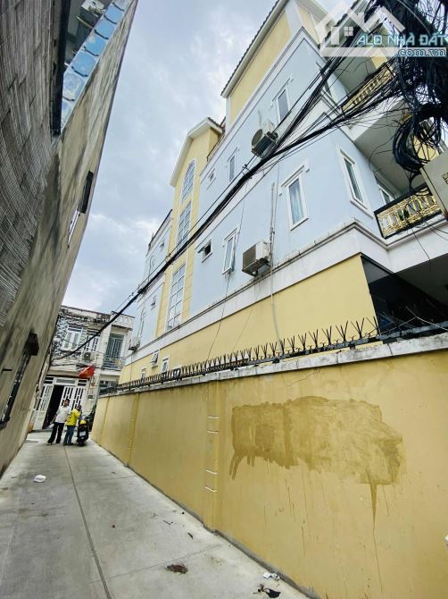 Bán Nhà Thới An - hẻm xe tải - vài chục mét ra mặt tiền Lê Thị Riêng - QuậN 12.  🏘️ 4tầng - 2