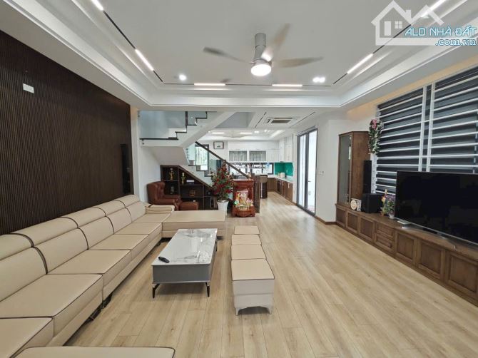 BIỆT THỰ MẶT TIỀN ĐƯỜNG NGUYỄN THÀNH PHƯƠNG - P.TRẤN BIÊN - 23