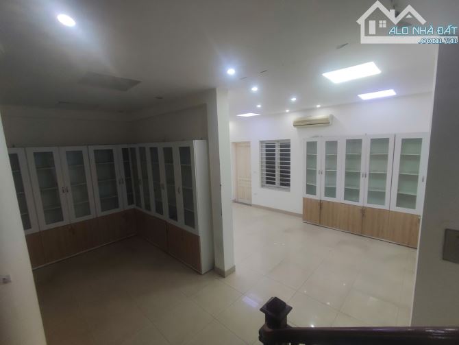 Bán gấp! Nguyễn Văn Lộc, Hà Đông DT 192m2*4 tầng, ô tô tránh, vỉa hè, KD, chỉ 42.5 tỷ - 3