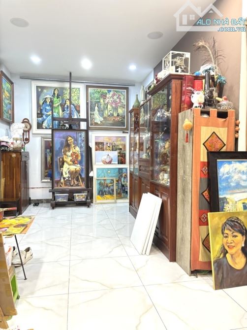 🏡💥VÀO Ở NGAY💥HÀNG XANH, BÌNH THẠNH💥NGANG LỚN 9.7m🇻🇳90M2🇻🇳KHU DÂN TRÍ💥CHỈ 7.xTỶ🌹 - 3