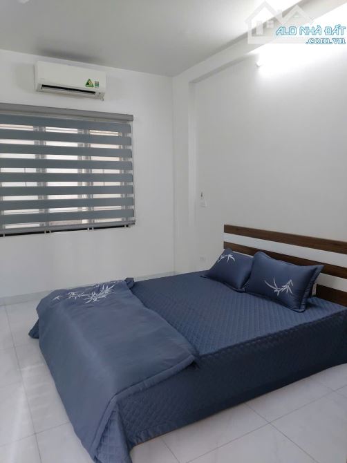 BÁN NHÀ GẦN KĐT CAO CẤP PARK CITY - 30M2 - 5T - NHỈNH 7 TỶ - 3