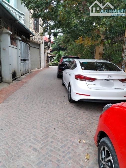 LÀNG CỔ ĐẤT HỌC ĐÔNG NGẠC-ĐẤT ĐẸP- 50M-LÔ GÓC BA MẶT  THOÁNG - Ô TÔ ĐỖ CỬA, NHỈNH 7 - 3