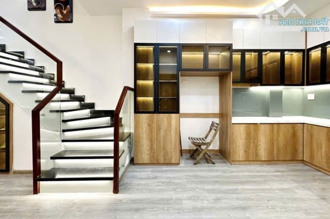 Bán nhà hẻm xe hơi, Nguyễn Đình Chính, Phú Nhuận, 55.7m² (4.3m x 14m) - Giá 12.9 tỷ TL - 3