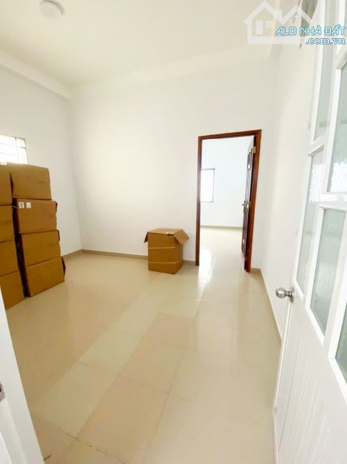 Chủ Cần Bán Gấp Nhà Sát Võ Văn Kiệt. 3 Tầng 4PN 90m2 Hẻm 9M, Gần Bến Xe Miền Tây❤️ - 3