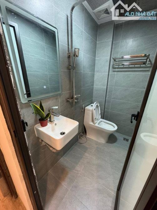 ☘️☘️☘️Cổ Nhuế   35m2 x 5 tầng  gần trường mầm non , cấp 1-2 , chợ Cổ nhuế nhỉnh 6 đồng   G - 3