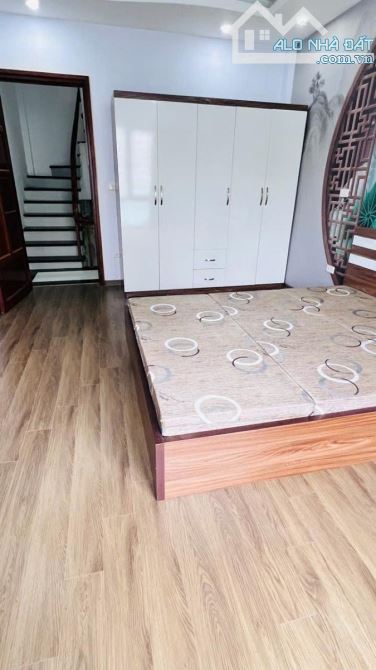 🏠 PHÚC LỢI – 30M², 5 TẦNG, 3 NGỦ Ở NGAY – 5,55 TỶ - 3
