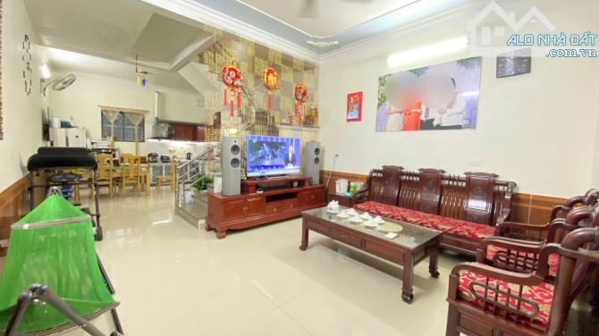 Hàng hiếm nhà 3 tầng 66m2 đường thông oto đỗ cửa chỉ 4,87 tỷ ngay chợ Sở Dầu - 3