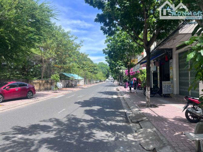 Cần bán lô đất tặng nhà cấp 4 đường Nguyễn Lộ Trạch. Gần Biển Hoàng Diệu - Tp Nha Trang - 3