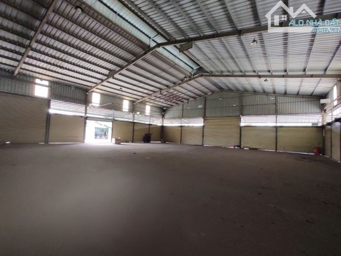 BÁN ĐẤT CÓ SẴN NHÀ XƯỞNG MẶT TIỀN KINH DOANH TẠI PHƯỚC TÂN 1300M2 - 3
