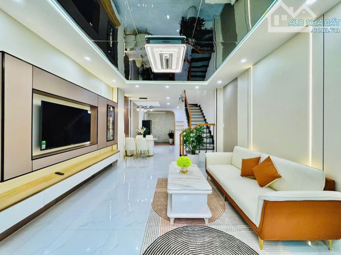 Siêu Phẩm Nhà Mới Xây💎Đường Số 8-Phường 11💎4x13,5m 3 Lầu 4PN 3WC💵6,8 Tỷ - 3