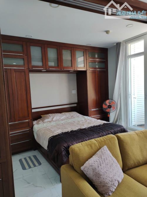 Bán căn 1 Phòng CC Thủy Tiên mặt tiền Trần Phú Vũng Tàu  view biển 50m2 , Giá 2.250 tỷ - 3