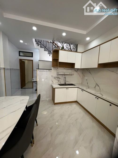 BÁN NHÀ NỞ HẬU • KHU VIP TRUNG TÂM TÂN BÌNH • 63M2 • 2 TẦNG 4PN • Ở NGAY - 3