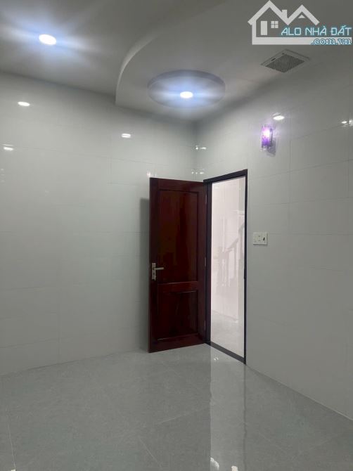 ✅ Bán nhà  1 trệt 1 lầu hẽm Trần Văn Nam thuộc Phường 3 ,TP Tân An _DT: 4.5x20 (187m2 sàn) - 3